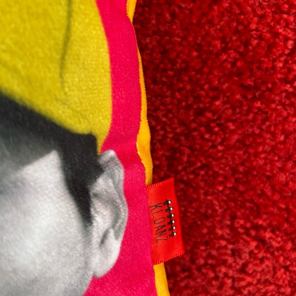 Shohei Ohtani Kloanz Pillow - Picture 3 of 4